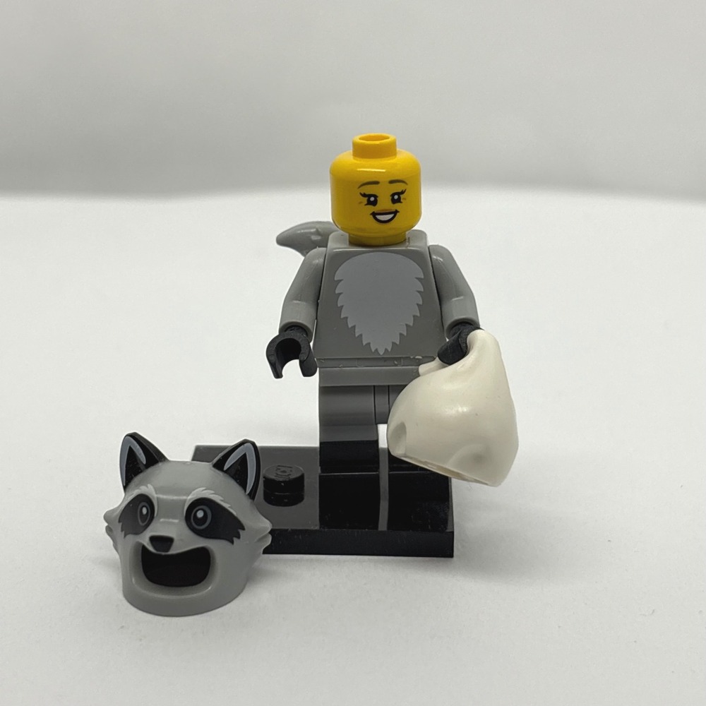 LEGO Series 22 Raccoon Costume Fan Girl Minifigure 71032 Trash Panda Halloween - Picture 4 of 8